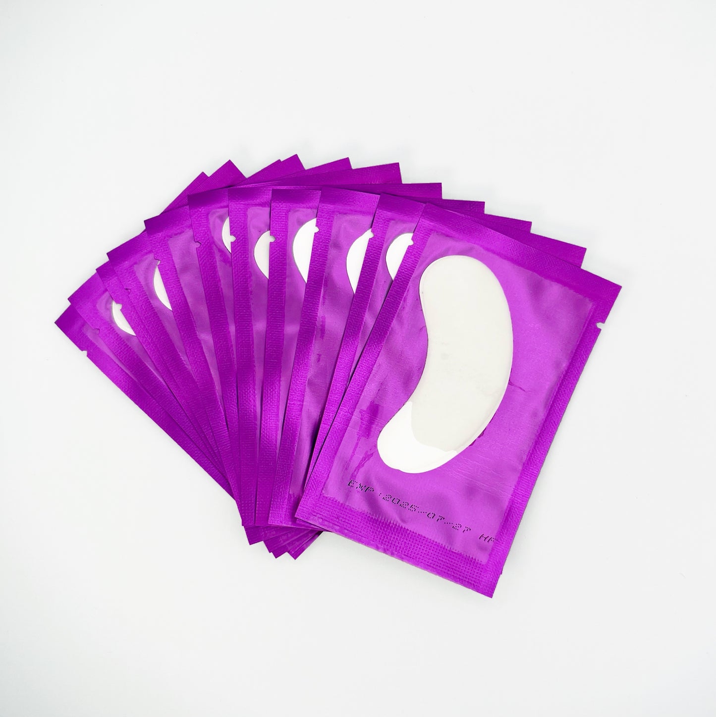 Eye pads for eyelash extensions