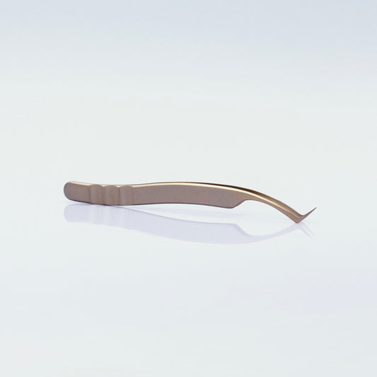 Elite 45 Volume Lash Tweezer